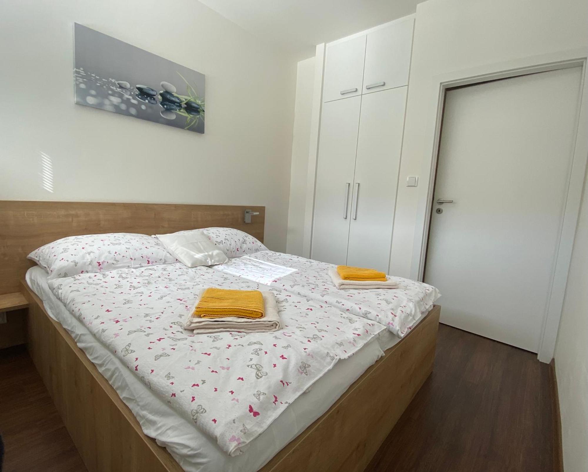 Utulny Apartman U Mumlavskych Vodopadu 哈拉霍夫 外观 照片